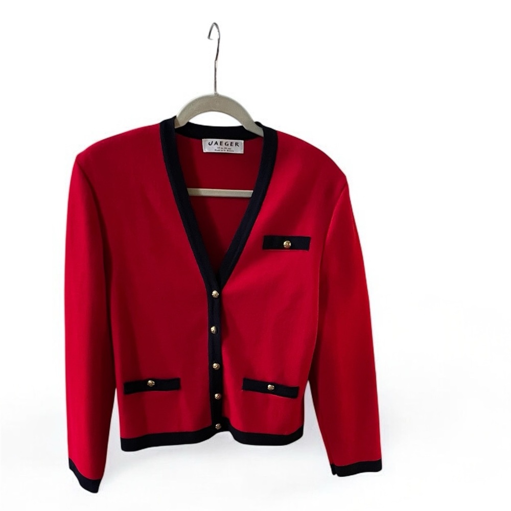 Beautiful vintage Jaeger cardigan